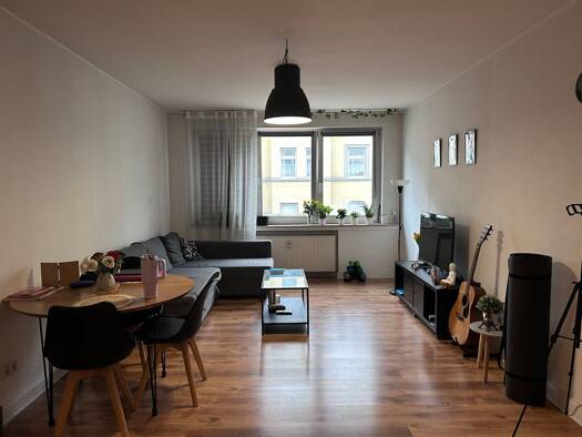 Wohnung zur Miete 745 € 1 Zimmer 63 m² Geschoss 2/5 frei ab 01.04.2026 Friedrichstadt Düsseldorf 40215