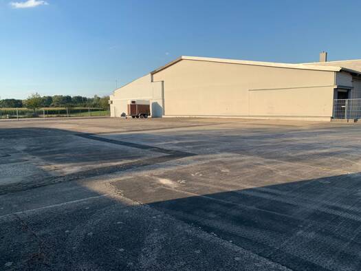 Gewerbepark zur Miete provisionsfrei 1.500 € 1.700 m² Grundstück frei ab 01.04.2026 Im Hasseldamm 4 4 Kleinenbroich Korschenbroich 41352