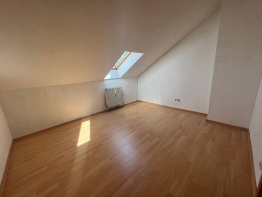 Wohnung zur Miete 650 € 1,5 Zimmer 50 m² Geschoss 4/5 frei ab sofort Steinbühl Nürnberg 90459