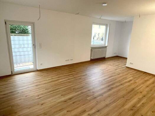 Wohnung zur Miete 730 € 2 Zimmer 61 m² EG frei ab 01.03.2026 Badstraße 21 Neumarkt Neumarkt in der Oberpfalz 92318