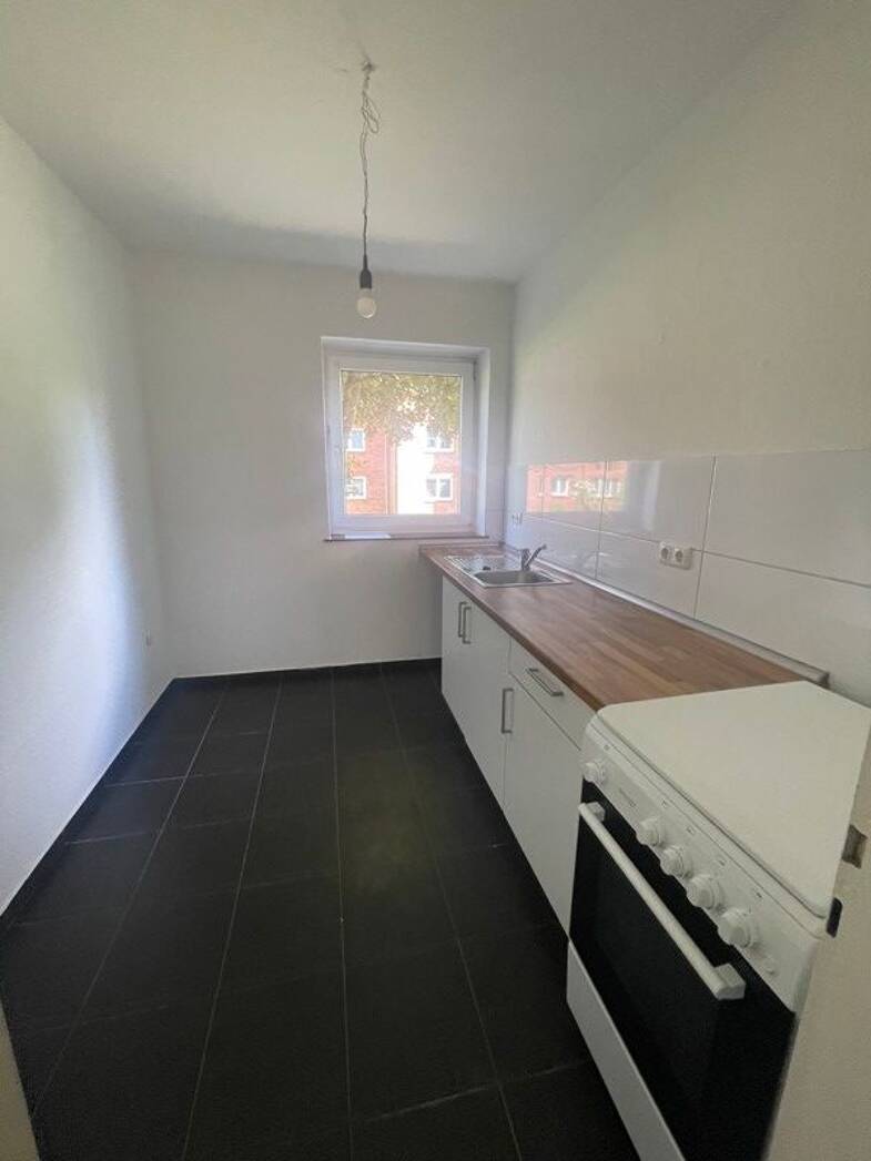 Wohnung zur Miete 445 € 3 Zimmer 65,4 m² frei ab 16.06.2025 Am Brautsee 3 St.-Jürgen-Schule Schleswig 24837