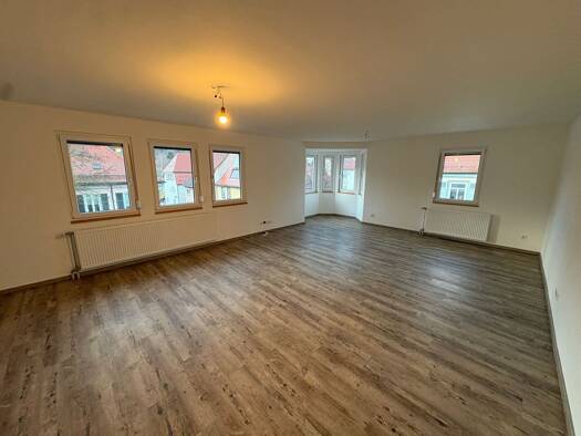 Wohnung zur Miete 1.270 € 4 Zimmer 127 m² Geschoss 1/3 frei ab sofort Balingen 72336