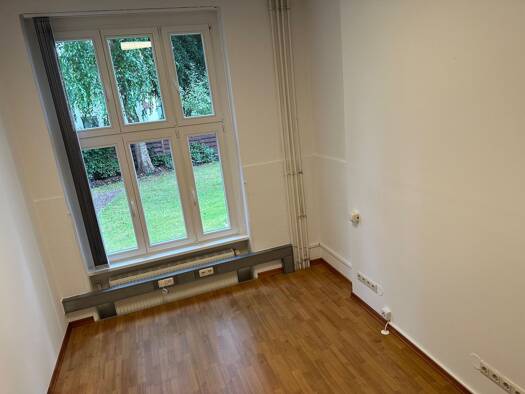 Büro zur Miete provisionsfrei 372 € 1 Zimmer 10,2 m² Bürofläche Giesensdorfer Straße 29 Lichterfelde Berlin 12207