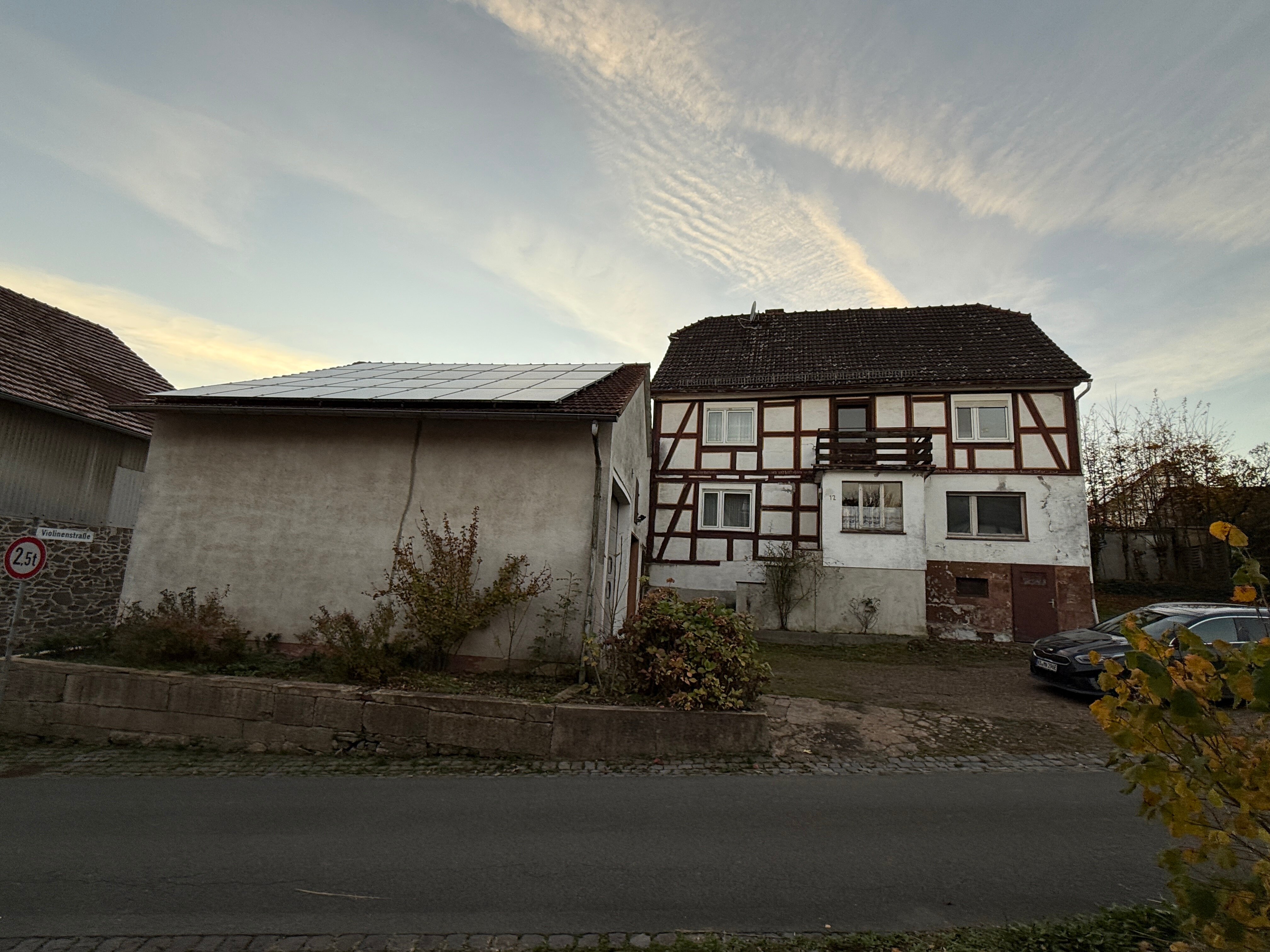 Haus zur Versteigerung provisionsfrei 78.500 € ab sofort<br/>Verfügbarkeit Hauptstraße 12 Fürstenberg Lichtenfels 35104