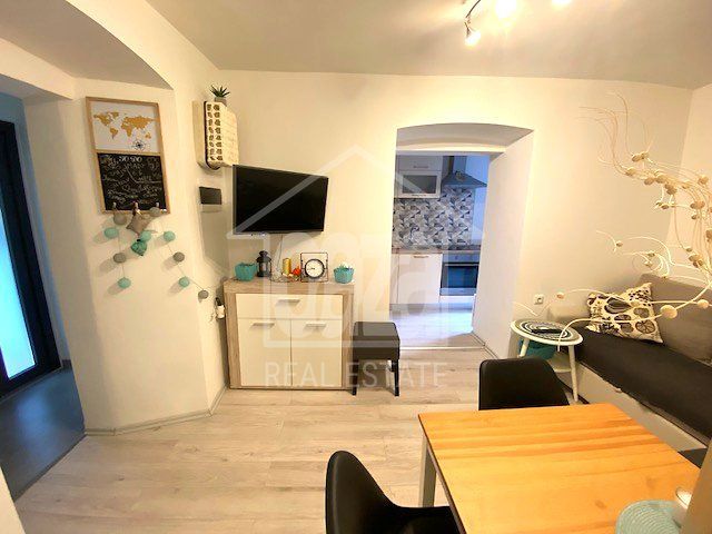 Wohnung zur Miete 400 € 2 Zimmer 34 m²<br/>Wohnfläche Banderovo 51000