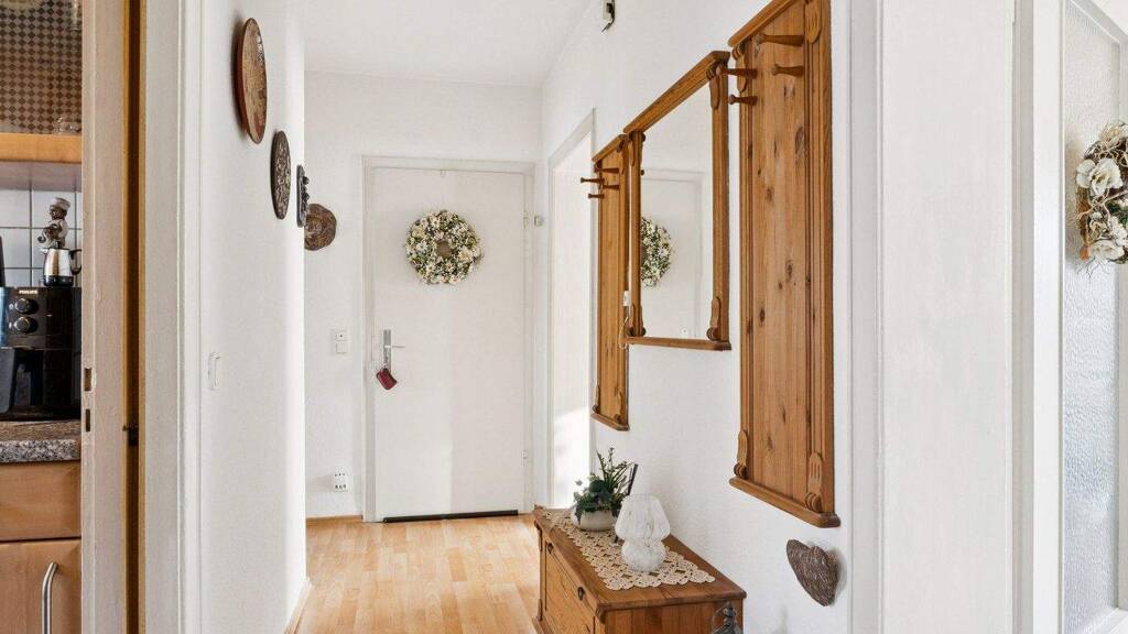 Wohnung zum Kauf 89.000 € 3 Zimmer 69,4 m² 3. Geschoss Belecke Warstein 59581