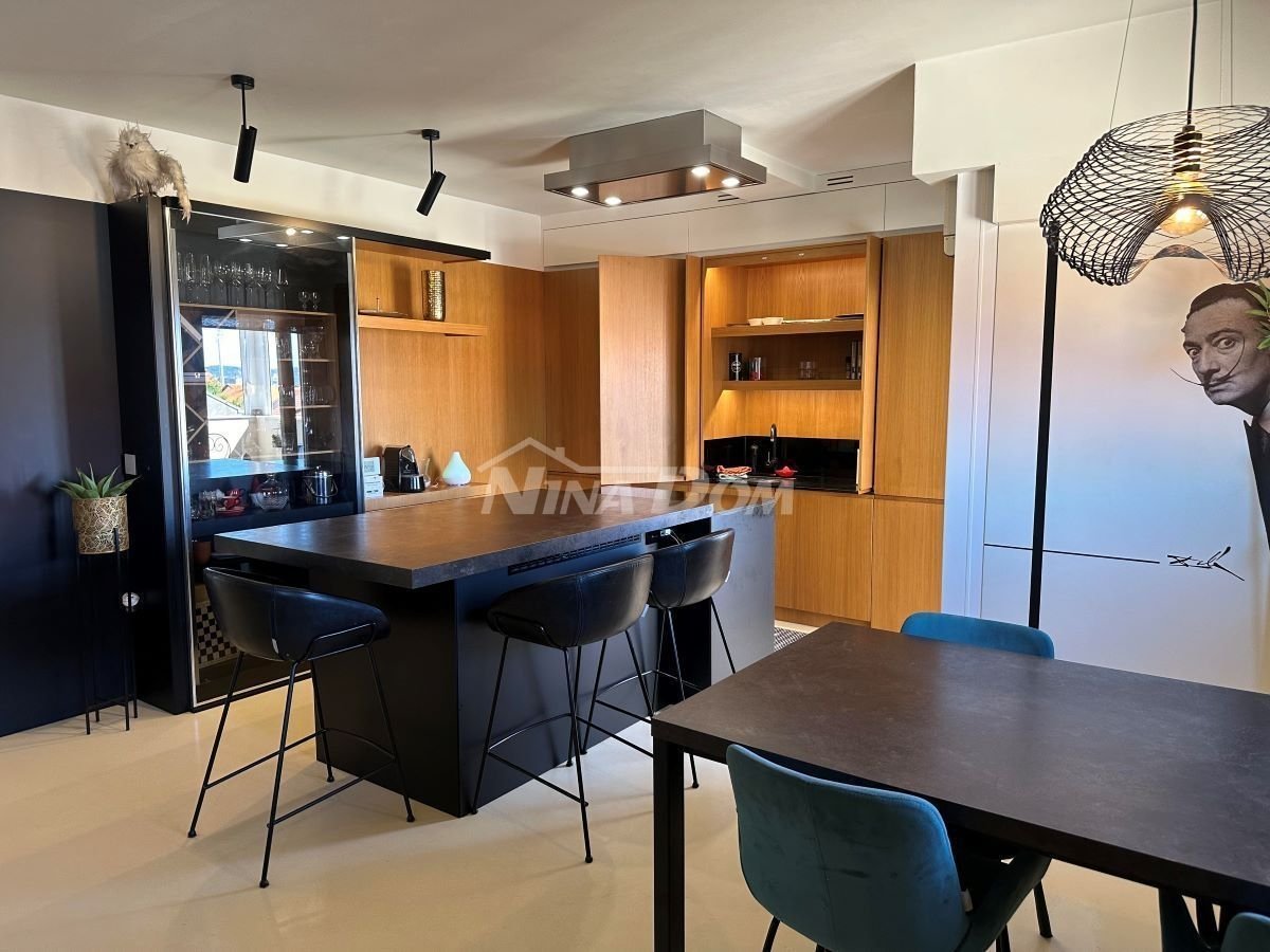 Wohnung zum Kauf 340.000 € 2 Zimmer 102 m²<br/>Wohnfläche 3.<br/>Geschoss Zadar center