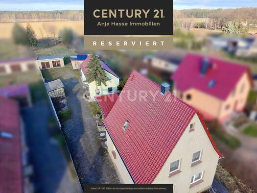 Mehrfamilienhaus zum Kauf 250.000 € 8 Zimmer 222 m² 10.461 m² Grundstück Kroppen 01945