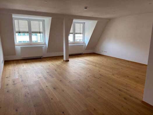 Wohnung zur Miete 1.995 € 2 Zimmer 92 m² 6. Geschoss frei ab 01.04.2026 Kaiserstraße 8 Innenstadt Frankfurt am Main 60311
