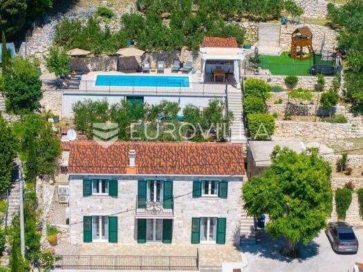 Einfamilienhaus zum Kauf 1.350.000 € 4 Zimmer 160 m² Borak Omiš 21310