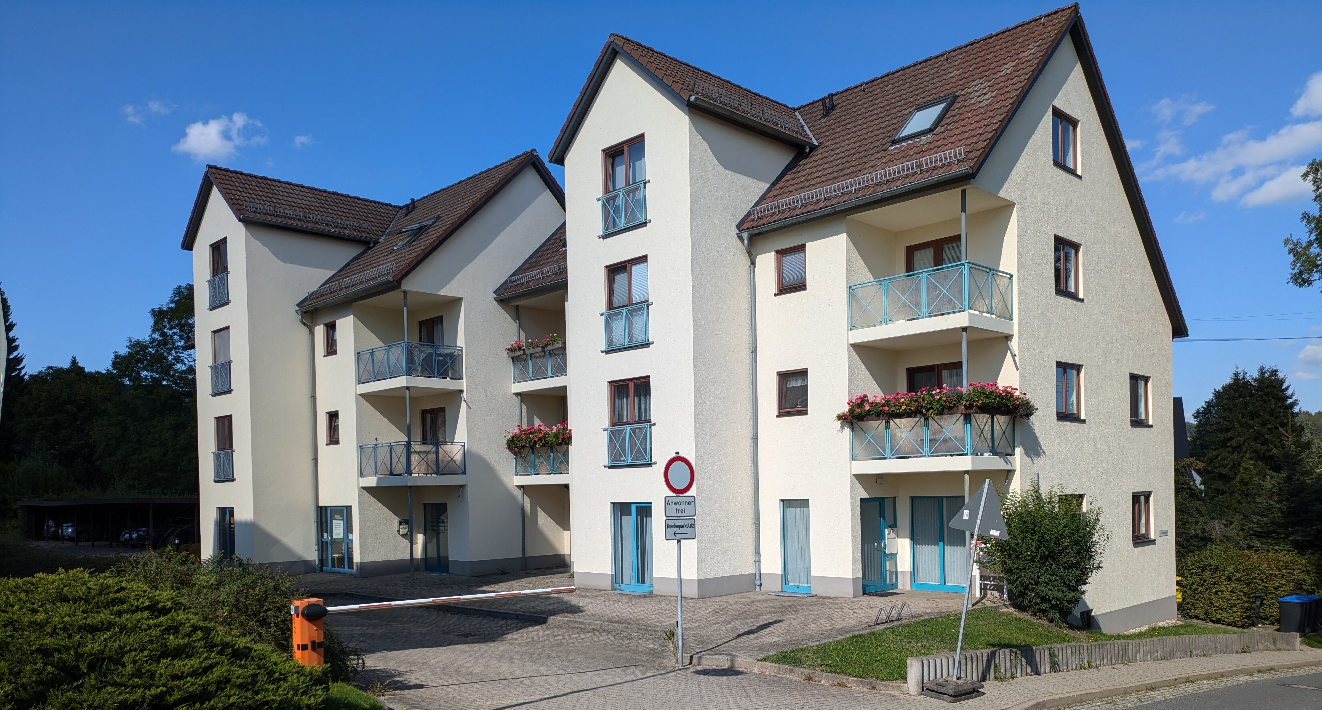 Wohnung zum Kauf provisionsfrei 120.000 € 3 Zimmer 77 m²<br/>Wohnfläche 1.<br/>Geschoss ab sofort<br/>Verfügbarkeit Zum Adelsberg 4 Kleinolbersdorf-Altenhain 260 Chemnitz 09128