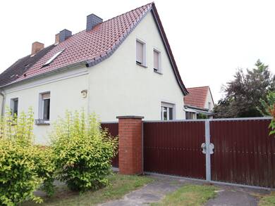 Haus zum Kauf provisionsfrei 269.000 € 7 Zimmer 180 m² 1.000 m² Grundstück frei ab sofort Neue Str. 13 Seehausen Niedergörsdorf 14913
