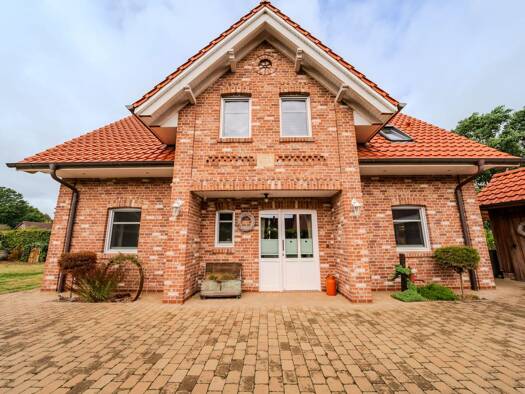 Einfamilienhaus zum Kauf 539.000 € 6 Zimmer 167,2 m² 998 m² Grundstück Elisabethfehn Barßel 26676