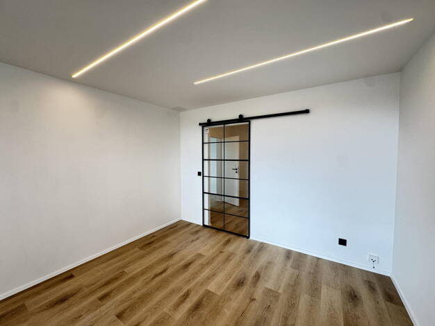 Wohnung zum Kauf provisionsfrei 179.900 € 3 Zimmer 80 m² 5. Geschoss Mörikestraße 30 Oggersheim Ludwigshafen 67071