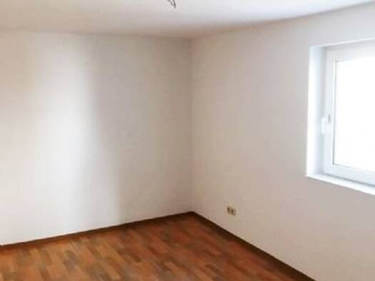 Wohnung zur Miete 230 € 2 Zimmer 33 m² EG frei ab sofort Weimarer Str. 44 Ilmenau 98693