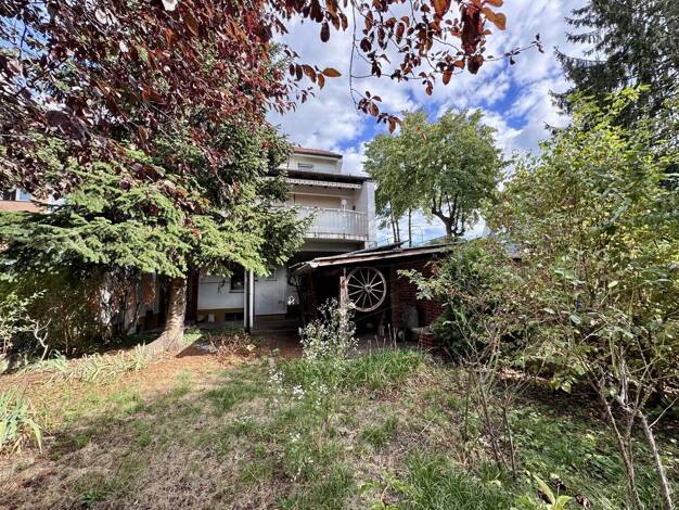 Mehrfamilienhaus zum Kauf als Kapitalanlage geeignet 480.000 € 8 Zimmer 225,8 m² 247 m² Grundstück Lörrach Lörrach 79539