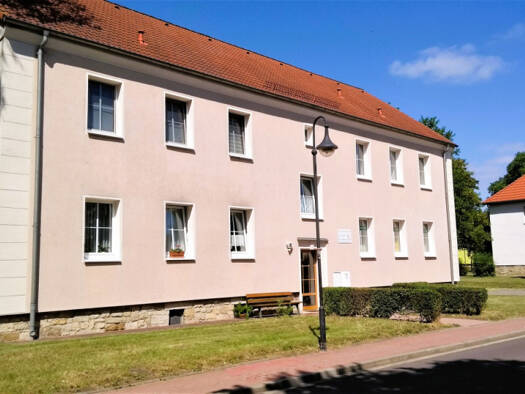 Wohnung zur Miete 362 € 3 Zimmer 65,7 m² 1. Geschoss Schillerstraße 15 Krumpa Braunsbedra 06242