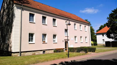 Wohnung zur Miete 362 € 3 Zimmer 65,7 m² 1. Geschoss frei ab 01.08.2025 Schillerstraße 15 Krumpa Braunsbedra 06242