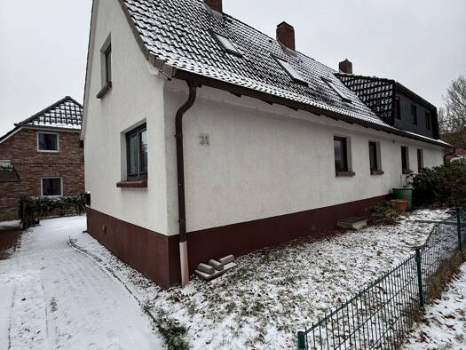 Doppelhaushälfte zur Miete 1.400 € 4,5 Zimmer 85 m² 200 m² Grundstück frei ab sofort Pinneberg 25421