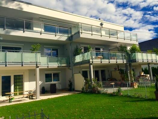 Garage/Stellplatz zur Miete provisionsfrei 50 € Am Glasberg 10 Kolbermoor 83059