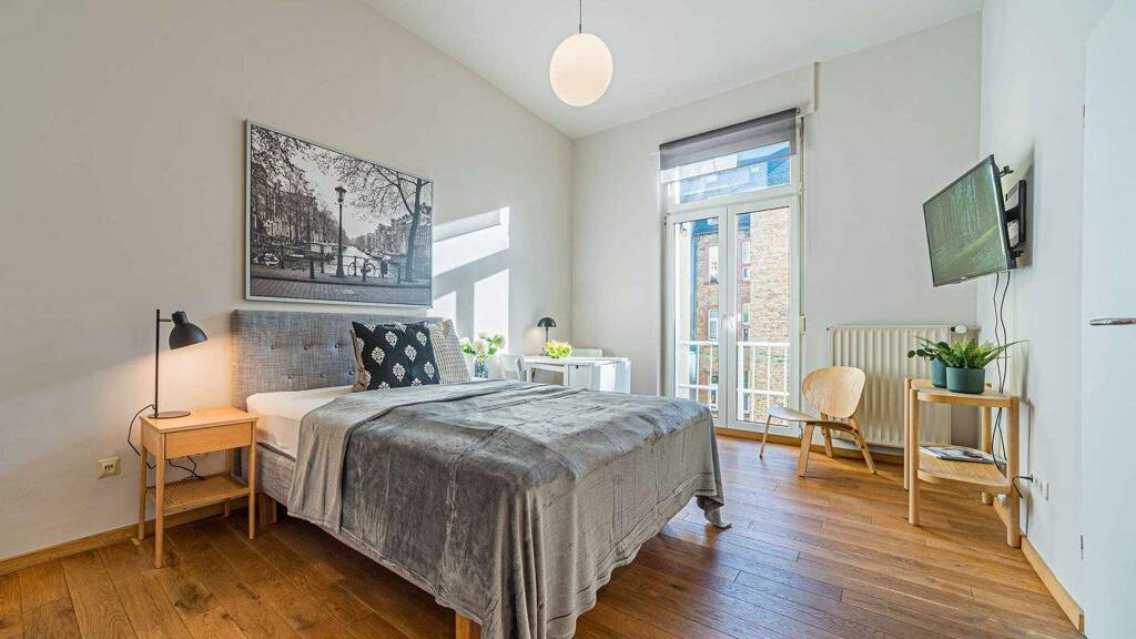Wohnung zur Miete 1.300 € 1 Zimmer 24 m² 1. Geschoss Sachsenhausen Frankfurt am Main 60594