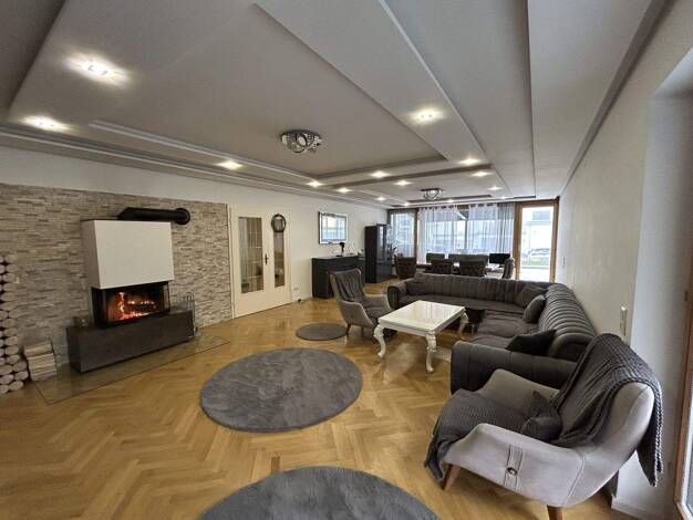 Mehrfamilienhaus zum Kauf 10 Zimmer 344 m² 688 m² Grundstück Schnaitheim Heidenheim an der Brenz 89520