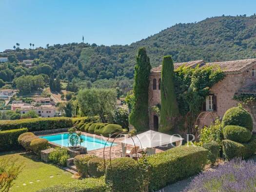 Einfamilienhaus zum Kauf provisionsfrei 1.295.000 € 9 Zimmer 195,2 m² 2.678 m² Grundstück Auribeau-sur-Siagne 06810