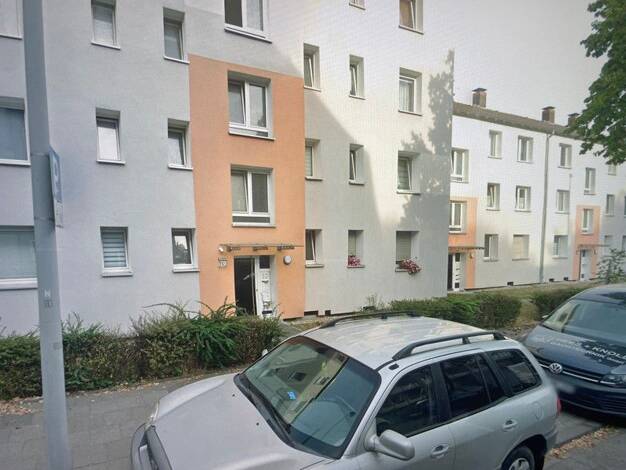Wohnung zur Miete 604 € 3 Zimmer 63,5 m² 2. Geschoss frei ab 07.11.2026 Hultschiner Str. 70 Wanheimerort Duisburg-Mitte 47055