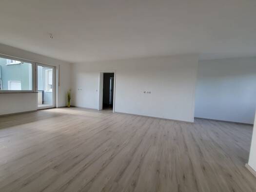 Wohnung zum Kauf provisionsfrei 160.000 € 4 Zimmer 110 m² Geschoss 2/3 frei ab sofort Voßstraße 11 Deilinghofen Hemer 58675