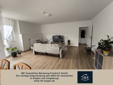 Wohnung zur Miete 850 € 5 Zimmer 111 m² Dachgeschoss frei ab 01.09.2025 Siegen 57074