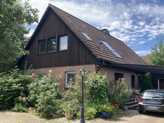 Einfamilienhaus zum Kauf provisionsfrei 269.000 € 5 Zimmer 154 m² 666 m² Grundstück frei ab 31.12.2026 Lichtenberg Nordwest 38228