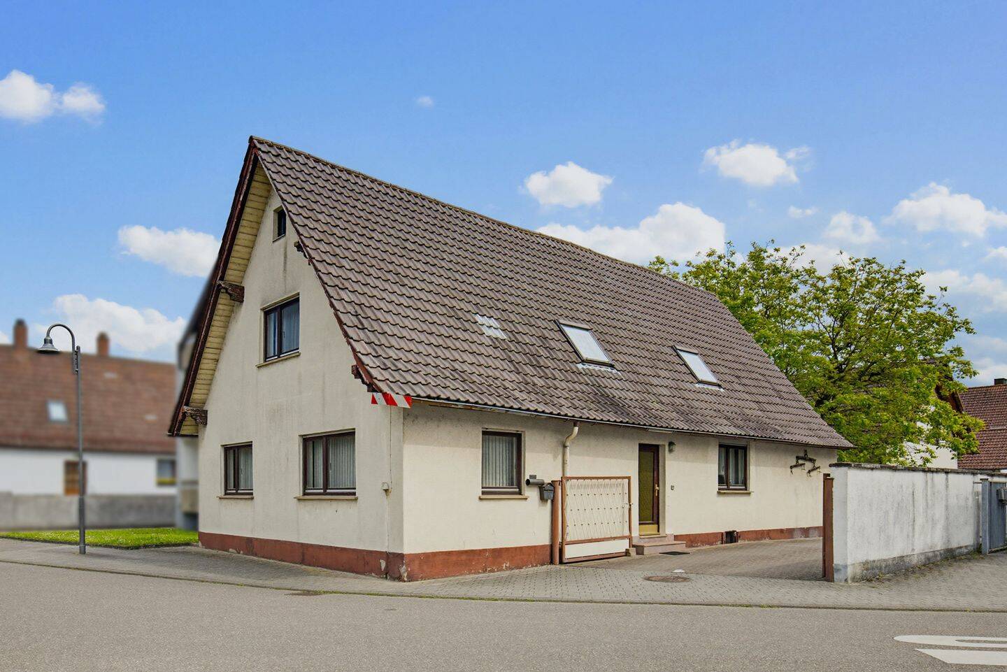 Einfamilienhaus zum Kauf, Stutensee / Friedrichstal