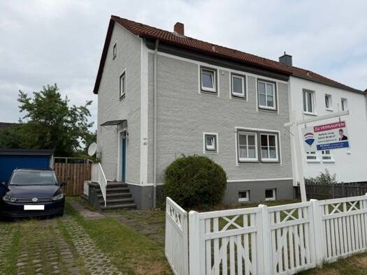 Doppelhaushälfte zum Kauf 243.000 € 5 Zimmer 101 m² 517 m² Grundstück Heese Celle 29225