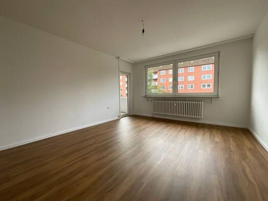 Wohnung zur Miete 769 € 4 Zimmer 82,3 m² 2. Geschoss frei ab 16.10.2026 Masurenring 72 Neumühlen-Dietrichsdorf Neumühlen - Dietrichsdorf 24149