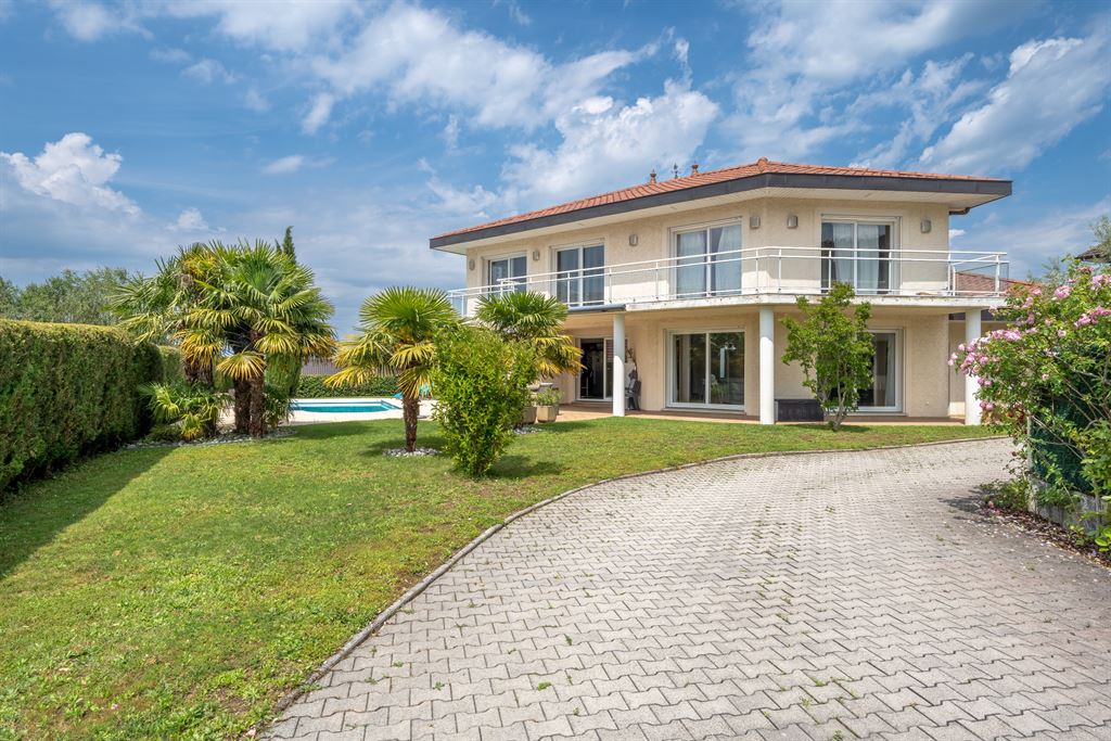 Einfamilienhaus zum Kauf 990.000 € 6 Zimmer 175 m²<br/>Wohnfläche 1.096 m²<br/>Grundstück Bord du Lac MAXILLY SUR LEMAN 74500