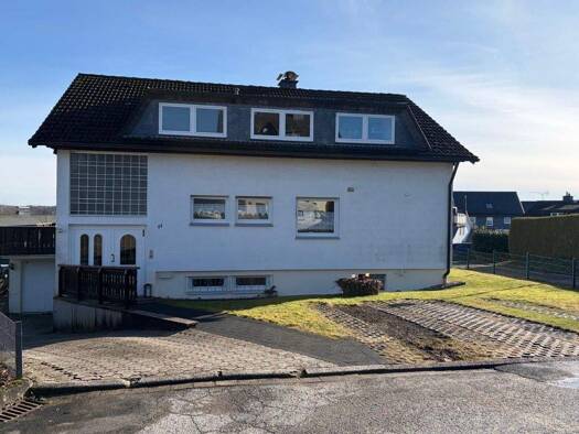 Mehrfamilienhaus zum Kauf 485.000 € 8 Zimmer 230 m² 785 m² Grundstück frei ab sofort Kreuzberg Wipperfürth 51688