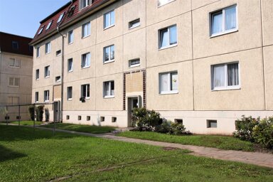 Wohnung zur Miete 293 € 2 Zimmer 60,2 m² 1. Geschoss frei ab 01.03.2025 Pienestraße 16 Oschersleben Oschersleben 39387