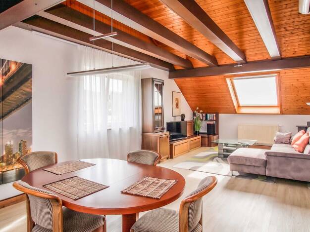 Sonstiges zum Kauf als Kapitalanlage geeignet 349.000 € 2,5 Zimmer 100,2 m² Gerlingen 70839