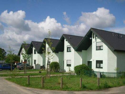 Reihenendhaus zur Miete 1.357 € 5 Zimmer 130 m² Lindenallee 39 Klosterdorf Oberbarnim 15377