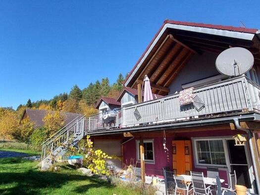 Mehrfamilienhaus zum Kauf provisionsfrei 649.000 € 7 Zimmer 250 m² 1.200 m² Grundstück frei ab sofort Dietldorf Burglengenfeld 93133