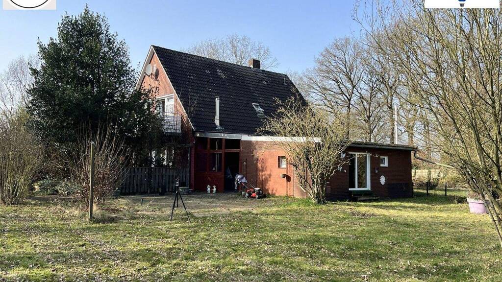 Mehrfamilienhaus zum Kauf 319.000 € 7 Zimmer 190 m² 8.300 m² Grundstück Aschendorf Papenburg 26871
