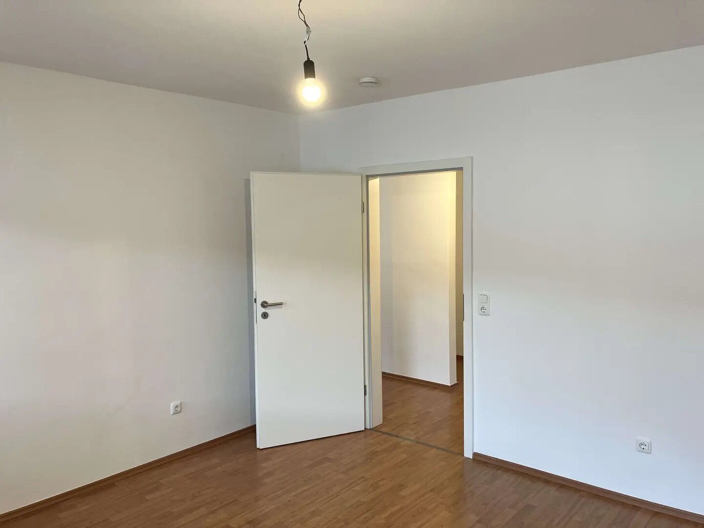 Wohnung zur Miete 700 € 3 Zimmer 86 m²<br/>Wohnfläche ab sofort<br/>Verfügbarkeit Glattbacher Straße Damm Aschaffenburg 63741