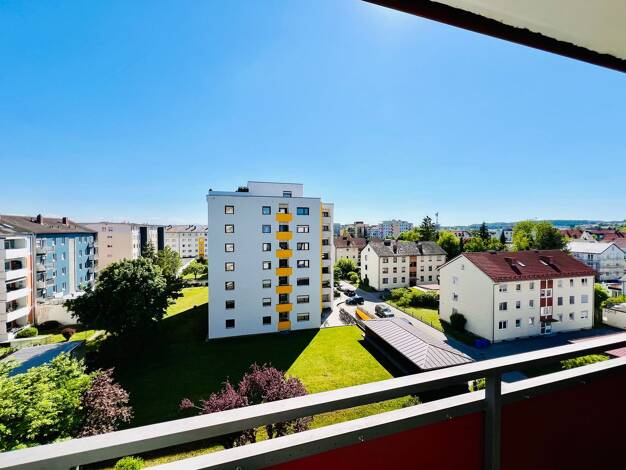 Wohnung zum Kauf 248.000 € 3 Zimmer 72 m² 5. Geschoss frei ab sofort Stegerwaldstraße 5 Burghausen 84489