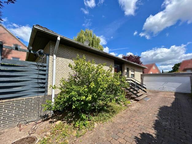 Bungalow zum Kauf 429.000 € 4 Zimmer 121 m² 823 m² Grundstück Langenhagen 30855