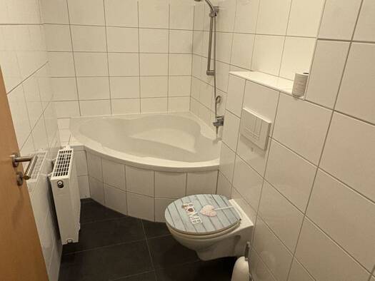 Wohnung zum Kauf 42.000 € 2 Zimmer 46 m² 3. Geschoss Bernsdorf Bernsdorf 09126