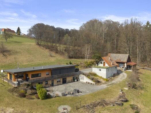 Haus zum Kauf 790.000 € 25.057 m² Grundstück Gleisdorf 8200