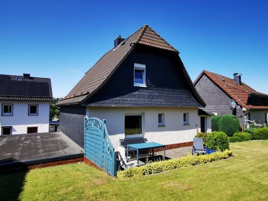 Einfamilienhaus zum Kauf 139.000 € 3 Zimmer 74 m² 347 m² Grundstück Erndtebrück Erndtebrück 57339