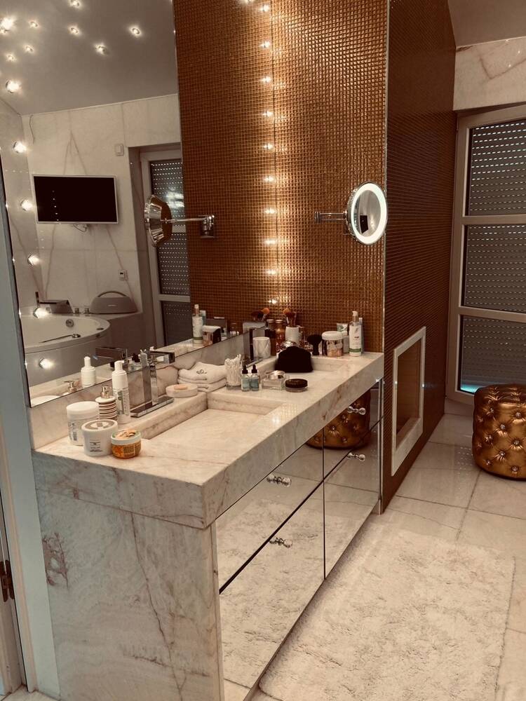 Property thumbnail 16