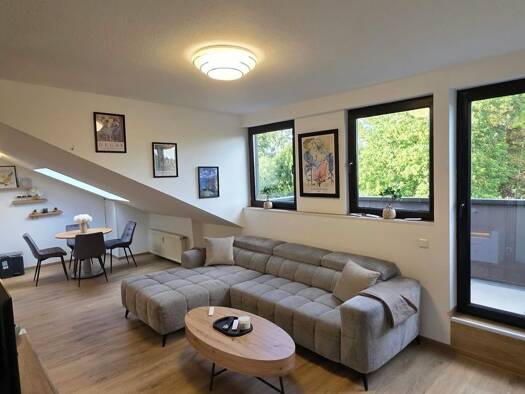 Wohnung zur Miete 900 € 1 Zimmer 70 m² frei ab sofort Kaisersruher Str. 91 Würselen Würselen 52146