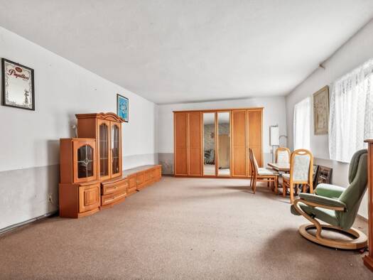 Bungalow zum Kauf 399.000 € 4 Zimmer 134 m² 2.599 m² Grundstück Schwanebeck Panketal 16341